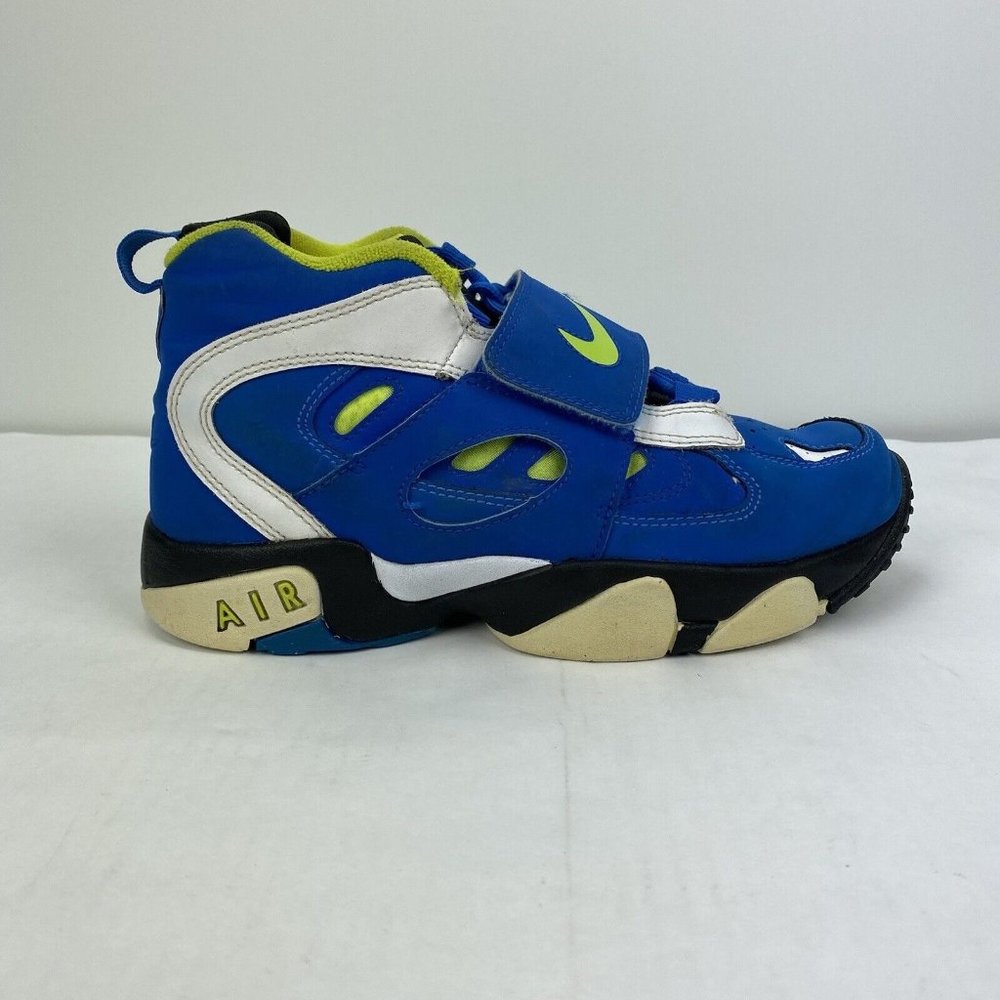 Nike Air Diamond Turf II 2  Style 488294-431 Cyber Blue Green Mid Youth 5.5 Y